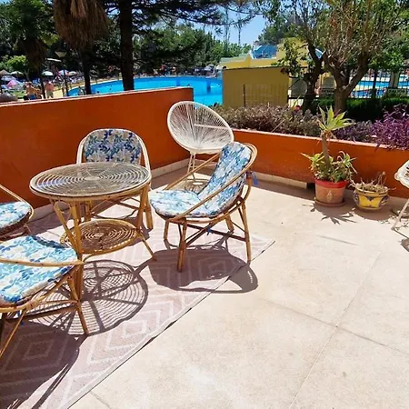 아파트 With Large Sunny Terrace